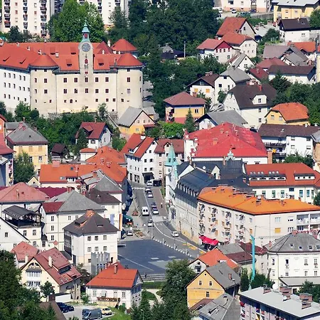 Jozef 4*